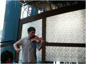 周雨晨照片,镜头下的青春风采