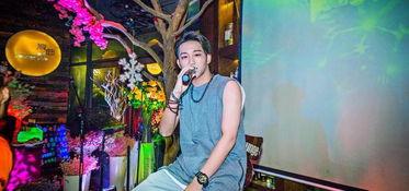 曹奕凡照片,镜头下的青春风采